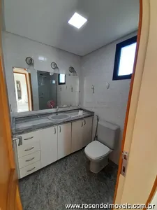 Apartamento para aluguel em Comercial