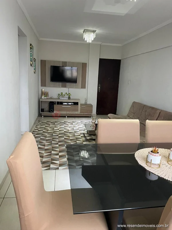 Foto 3 de 11 - Apartamento para venda em Centro