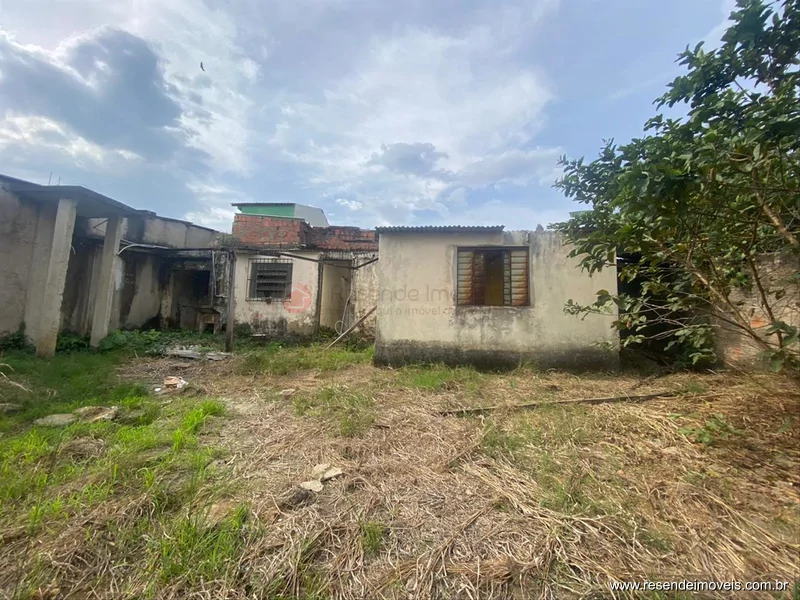 Foto 1 de 6 - Terreno para venda em Cabral