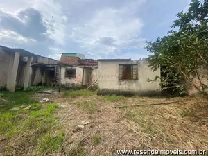 Terreno para venda em Cabral - Imobiliária Roberta Imóveis