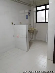 Apartamento para aluguel em Comercial