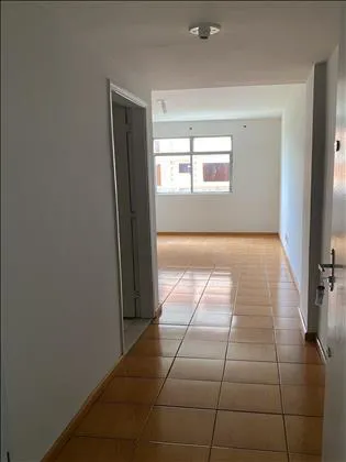Apartamento para aluguel em Comercial