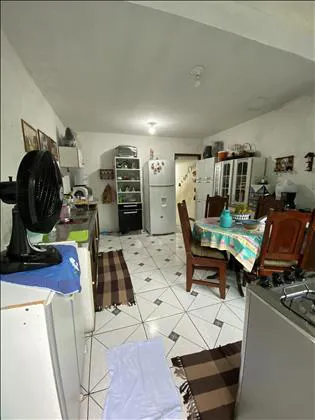 Casa para venda em Lava-pés