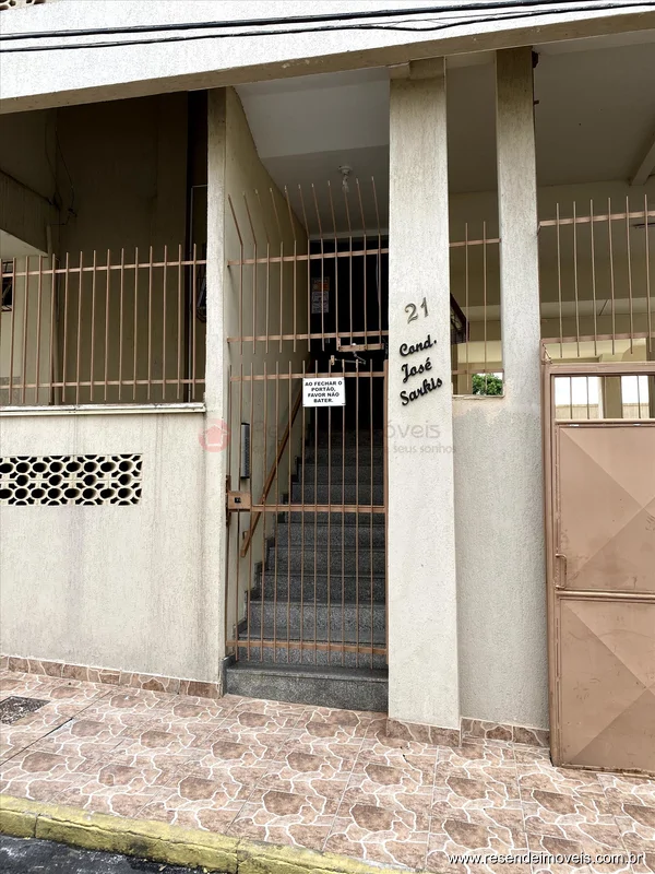 Foto 2 de 14 - Apartamento para venda em Centro