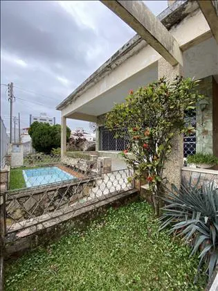 Casa para venda e aluguel em Vila Julieta