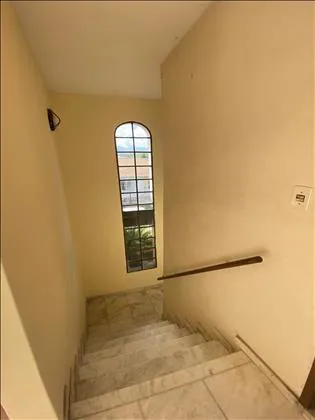 Casa para venda em Jardim Tropical