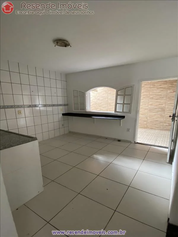 Foto 3 de 15 - Casa para aluguel em Fazenda da Barra II