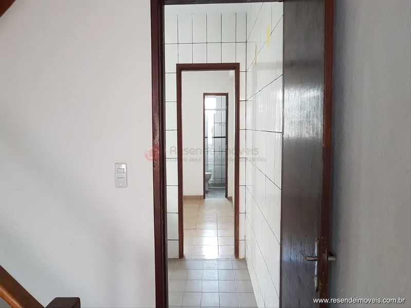 Foto 3 de 6 - Casa para venda em Monet