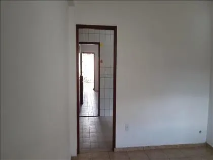 Casa para venda em Monet