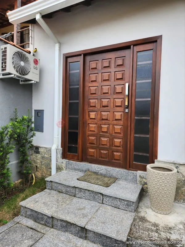 Foto 3 de 31 - Casa para venda em Jardim Tropical