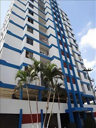 Apartamento para aluguel em Comercial