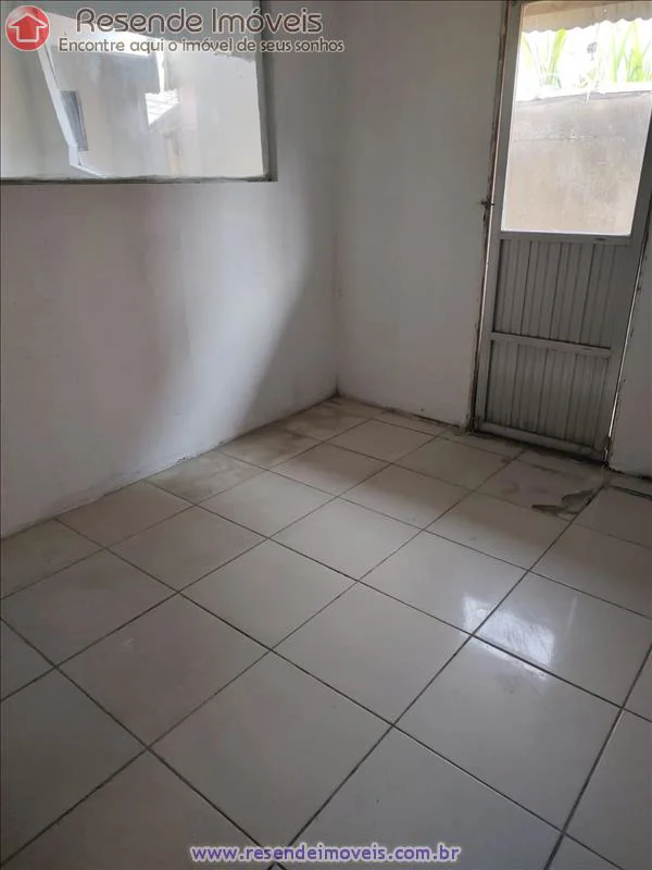 Foto 2 de 5 - Loja para aluguel em Morada da Montanha