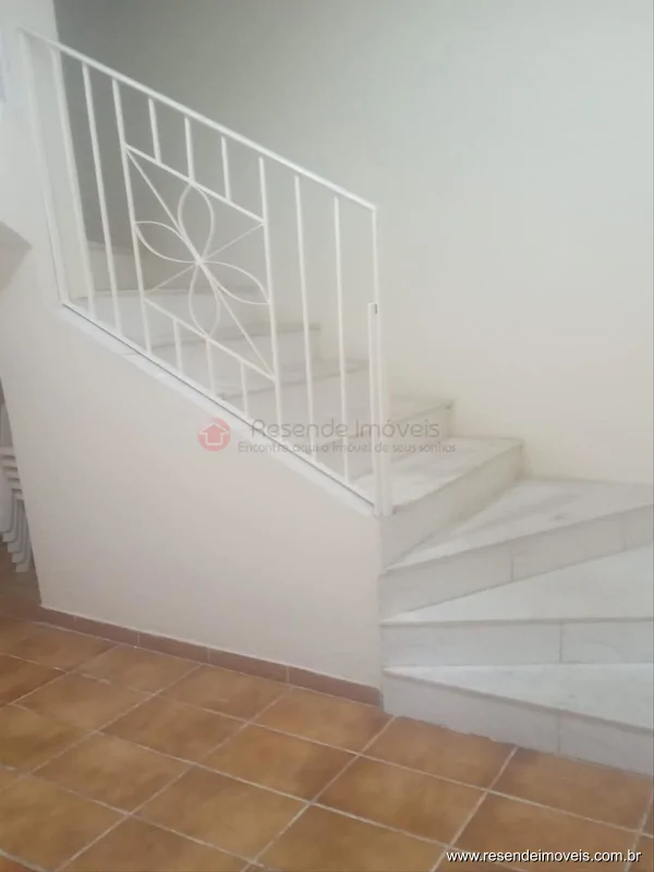 Foto 10 de 25 - Casa para venda em Santa Isabel