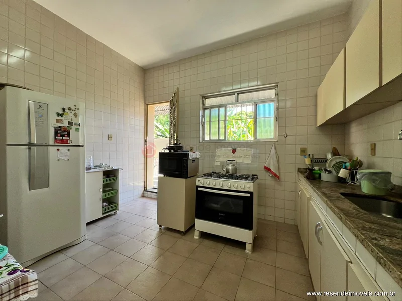 Foto 4 de 14 - Casa para venda em Jardim Brasília