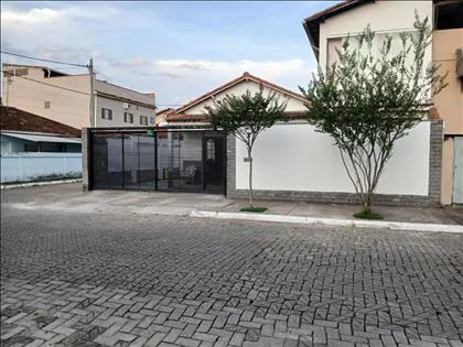 Casa para venda em Vila Julieta