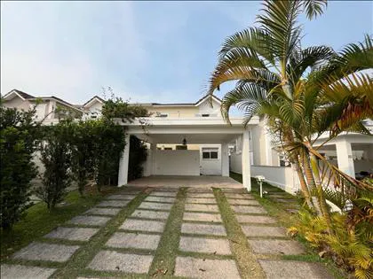 Casa em condomínio para venda em Morada da Colina