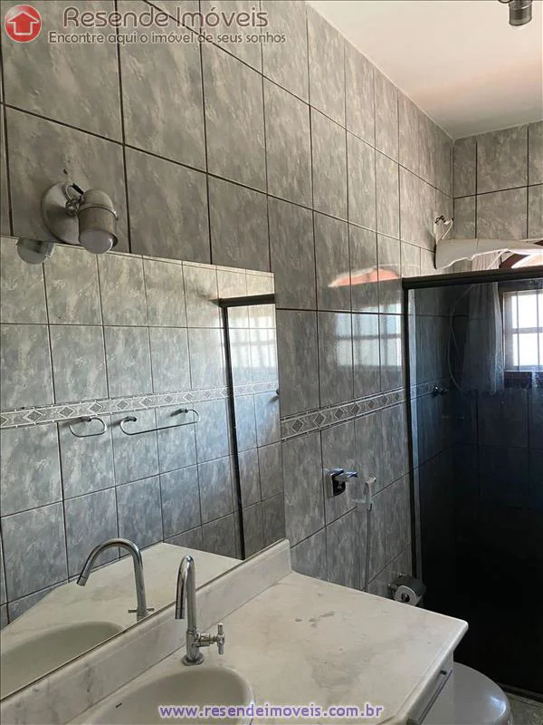 Foto 12 de 17 - Casa para venda e aluguel em Montese