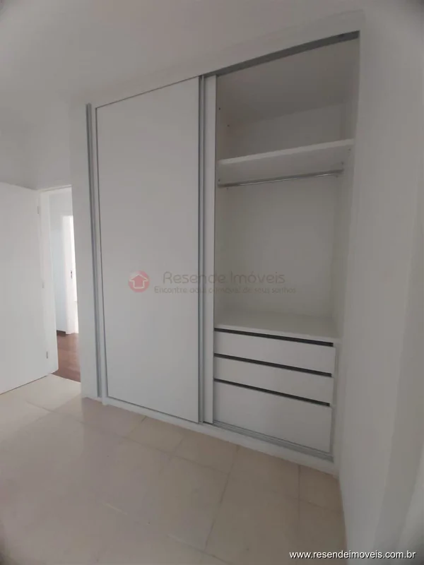 Foto 10 de 44 - Apartamento para venda em Centro