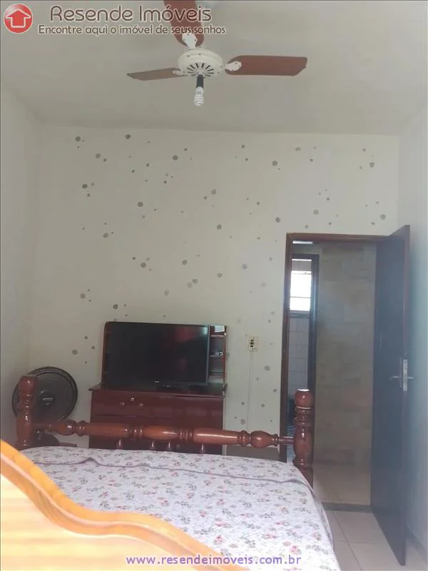 Foto 1 de 20 - Casa para venda em Santa Isabel