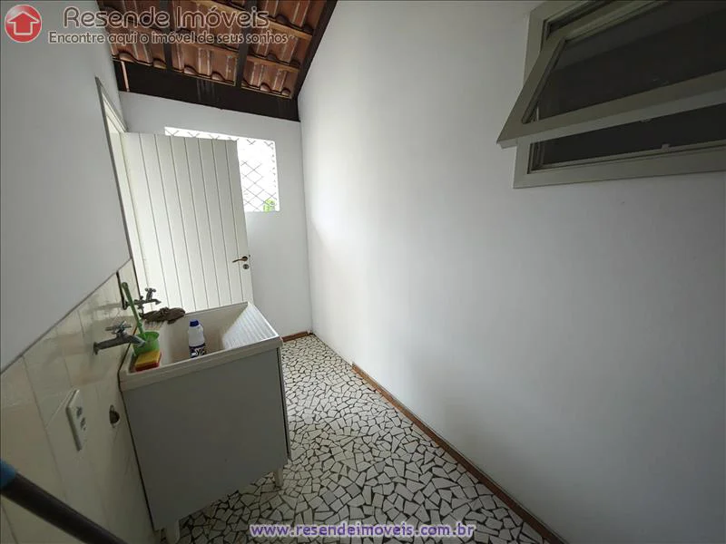 Foto 10 de 16 - Casa para venda em Jardim Brasília