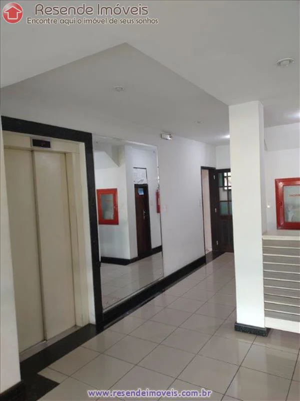 Foto 3 de 33 - Cobertura para venda em Comercial