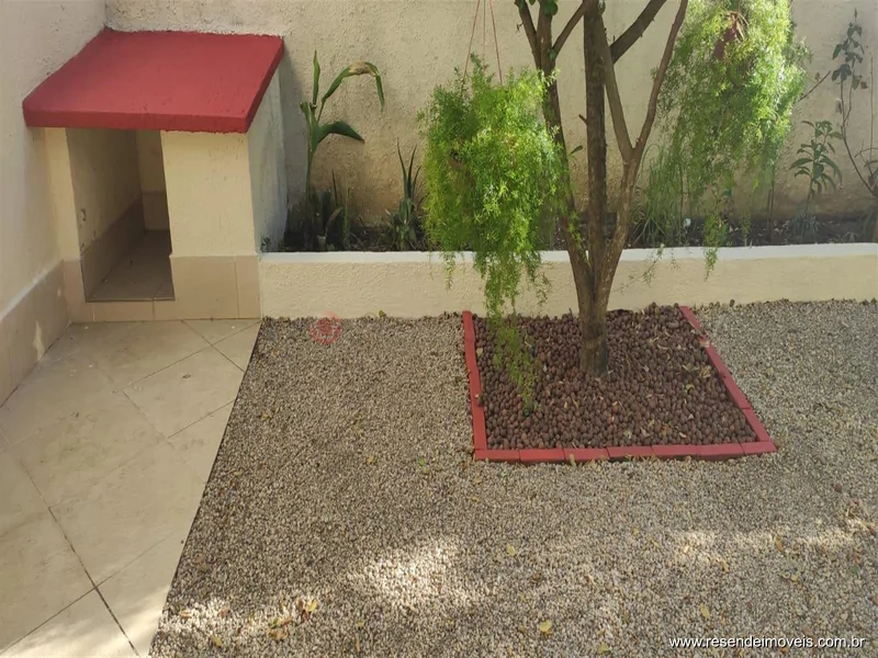 Foto 2 de 15 - Casa para venda em Parque Ipiranga