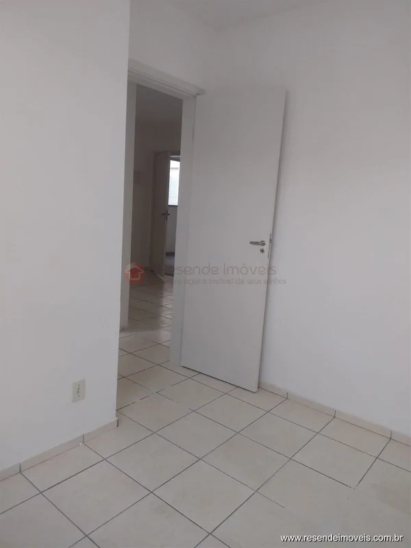 Foto 6 de 11 - Apartamento para aluguel em Cabral