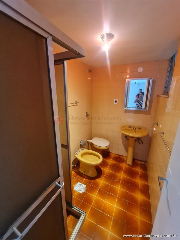 Foto 10 de 15 - Apartamento para venda e aluguel em Comercial