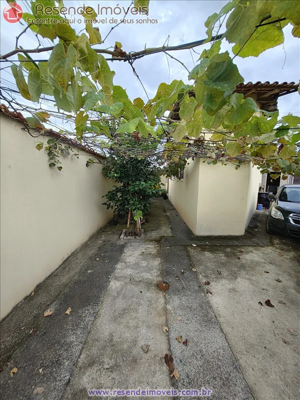 Foto 1 de 20 - Casa para venda em Itapuca