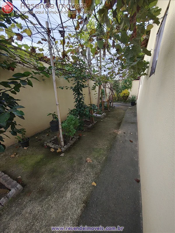 Foto 3 de 20 - Casa para venda em Itapuca