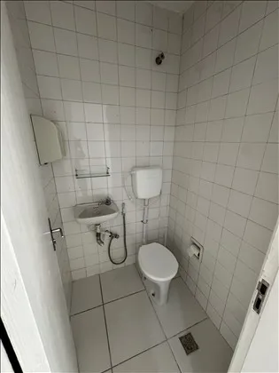 Sala Comercial para aluguel em Jardim Jalisco - Imobiliária Perfil Imobiliária