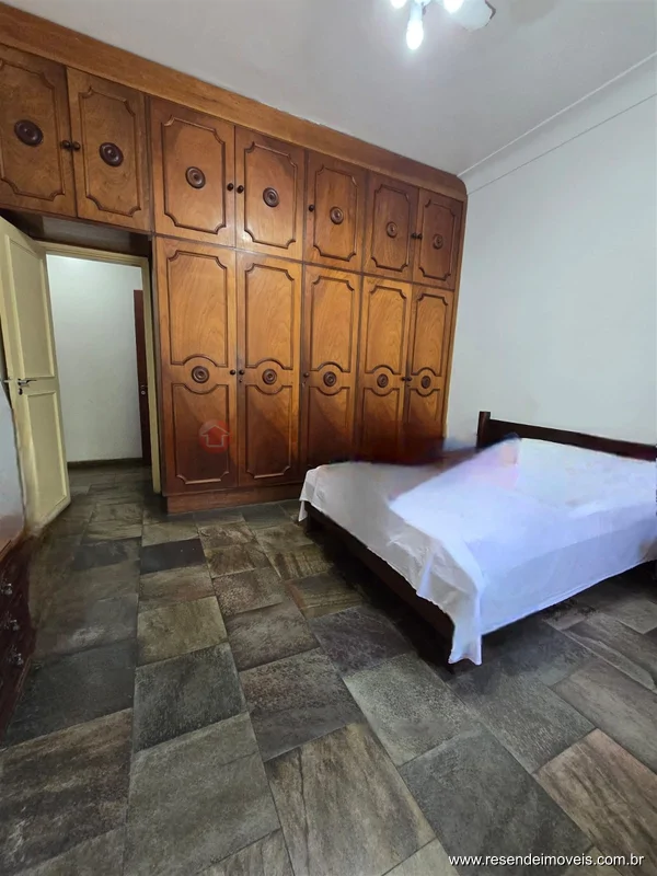 Foto 28 de 35 - Casa para venda em Centro