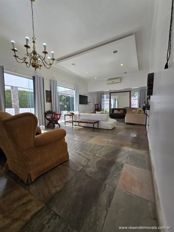 Foto 33 de 35 - Casa para venda em Centro