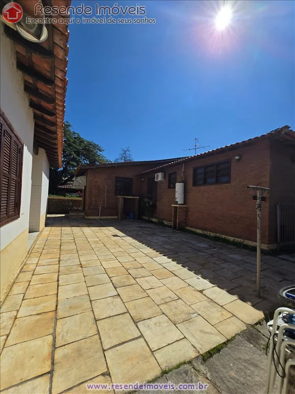 Foto 32 de 45 - Casa para venda em Jardim Brasília