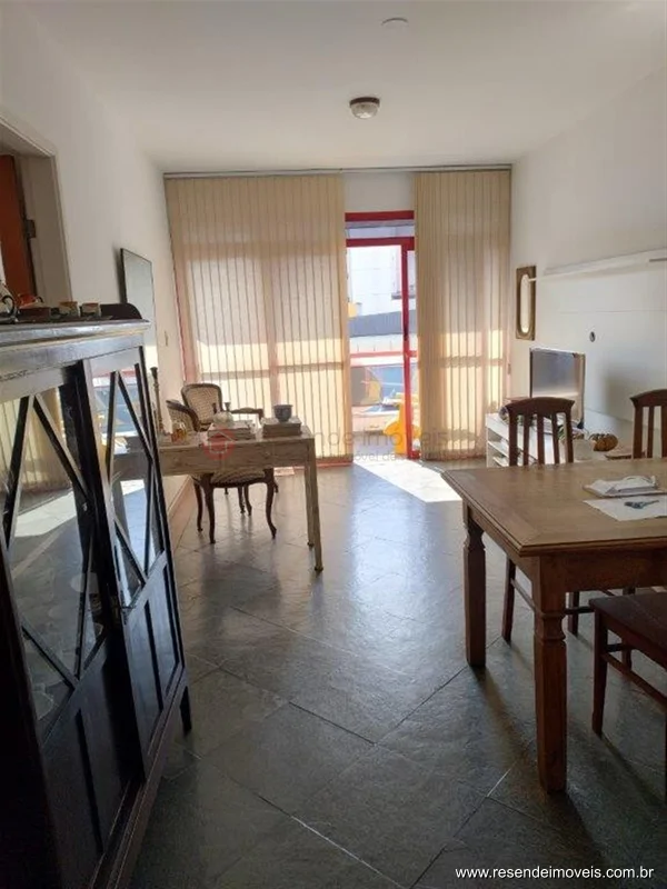 Foto 2 de 29 - Apartamento para venda em Centro