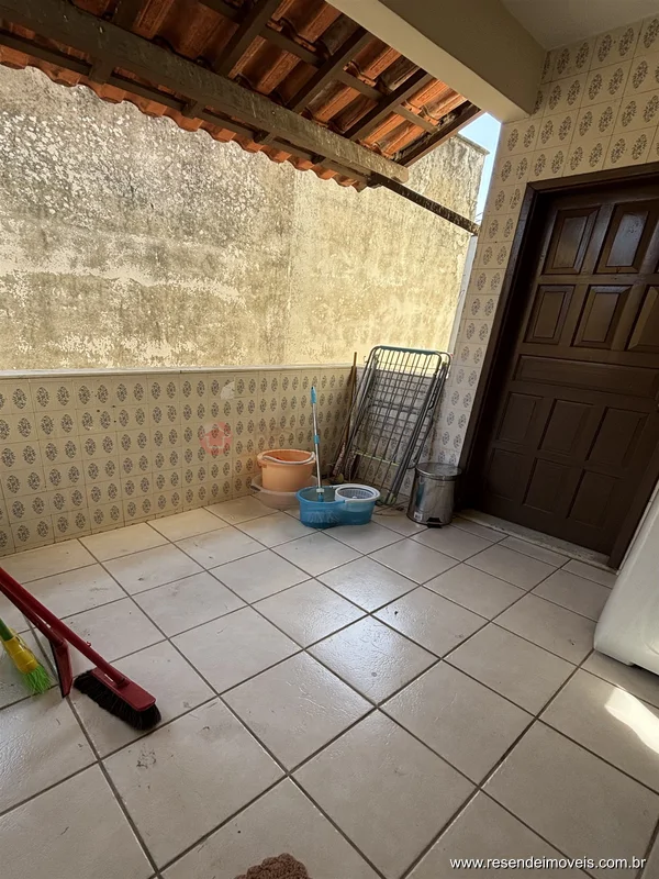 Foto 8 de 18 - Casa para venda em Jardim Tropical