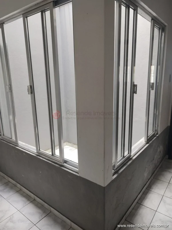 Foto 28 de 32 - Casa para aluguel em Vila Julieta