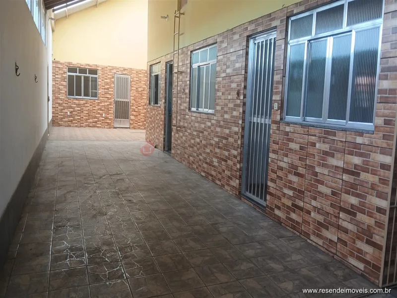 Foto 2 de 39 - Casa para venda em Itapuca