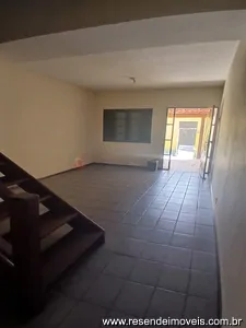 Casa para aluguel em Monet