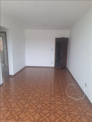 Apartamento para aluguel em Centro