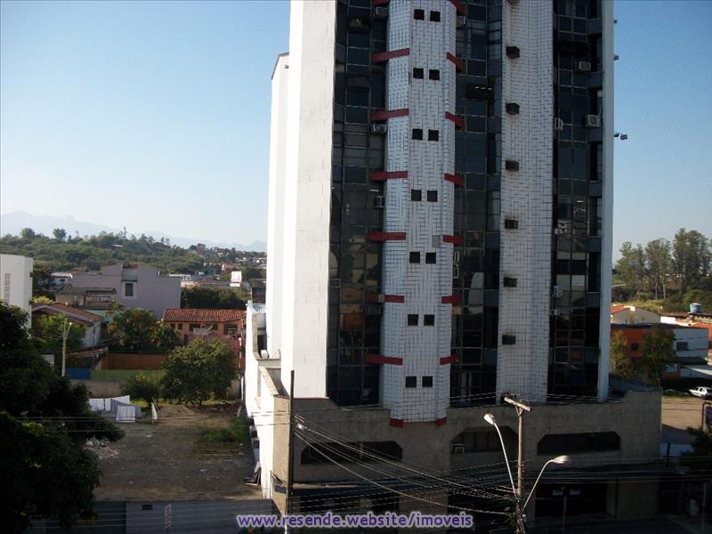 Sala Comercial para Alugar no Jardim Tropical em Resende RJ