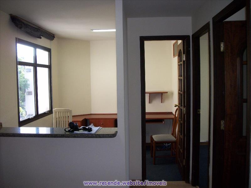 Sala Comercial para Alugar no Jardim Tropical em Resende RJ