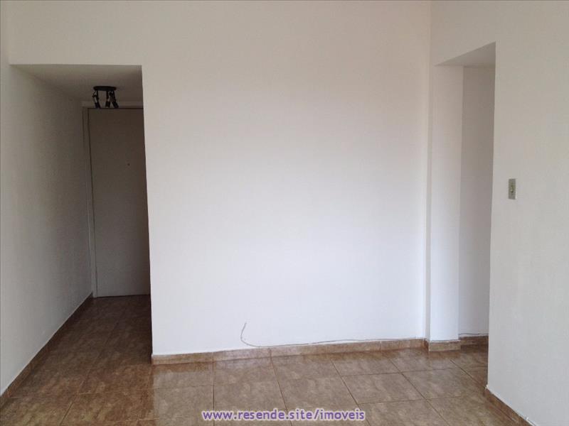 Apartamento para Alugar no Comercial em Resende RJ