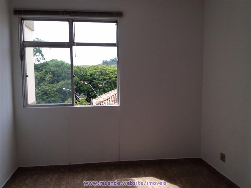 Apartamento para Alugar no Comercial em Resende RJ