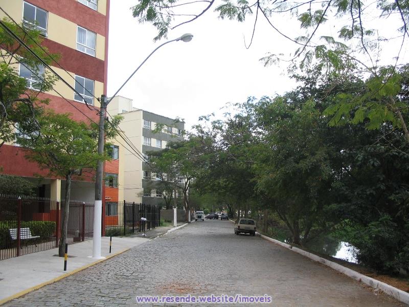 Apartamento para Alugar no Comercial em Resende RJ