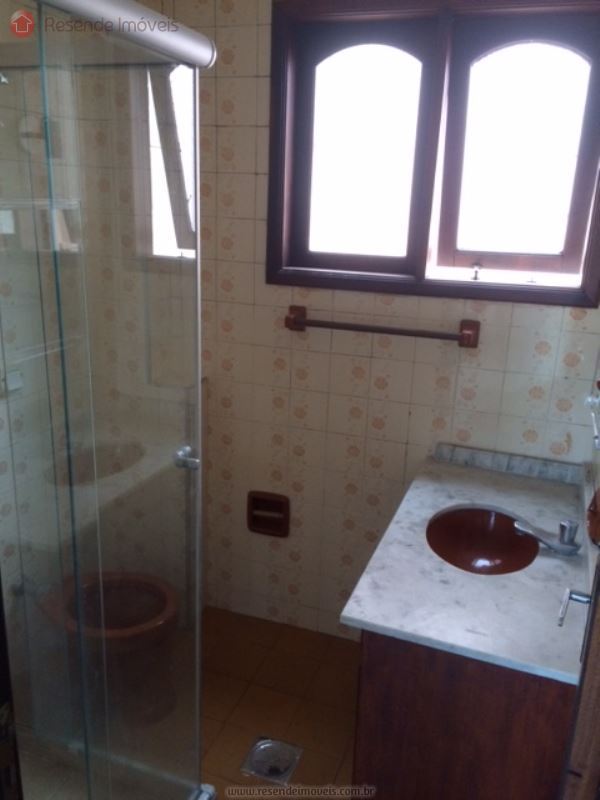 Apartamento para Alugar no Comercial em Resende RJ