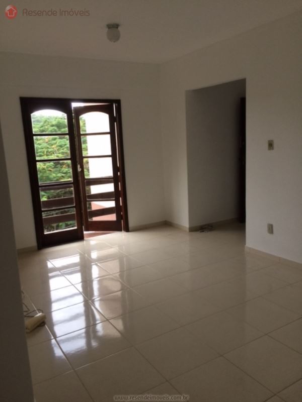 Apartamento para Alugar no Comercial em Resende RJ