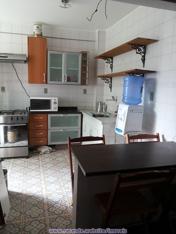 Apartamento para Alugar no Comercial em Resende RJ