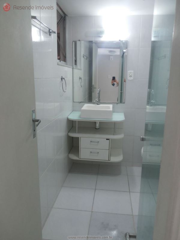 Apartamento para Alugar no Comercial em Resende RJ