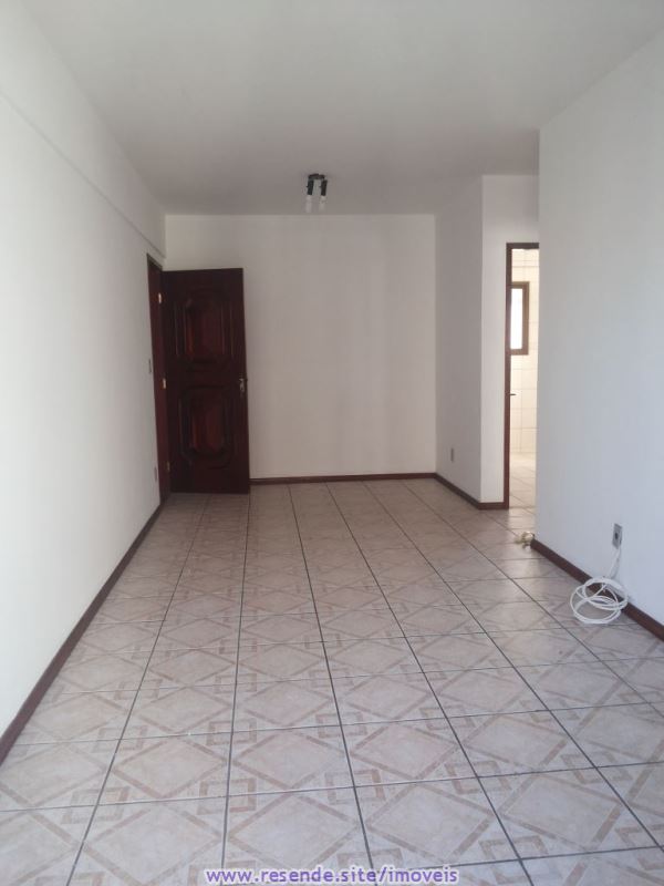 Apartamento para Alugar no Comercial em Resende RJ